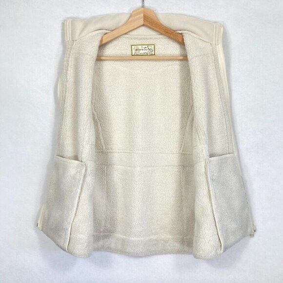 Aventura Exposed Seam Fleece Sherpa Vest With Pockets Med Cream - Picture 4 of 7